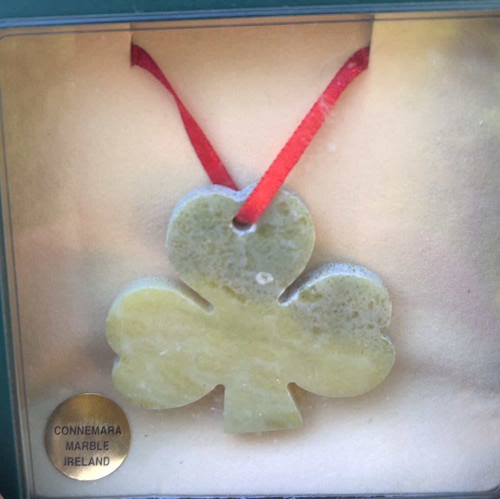 🍀 Connemara Marble Ireland Shamrock pendant? - Picture 4 of 8